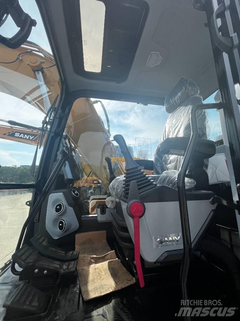 Sany SY135C Raupenbagger
