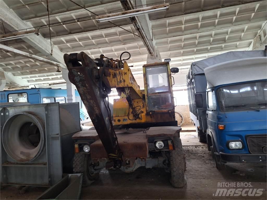 ZTS DH 112 4X4 Sonstige Baumaschinen