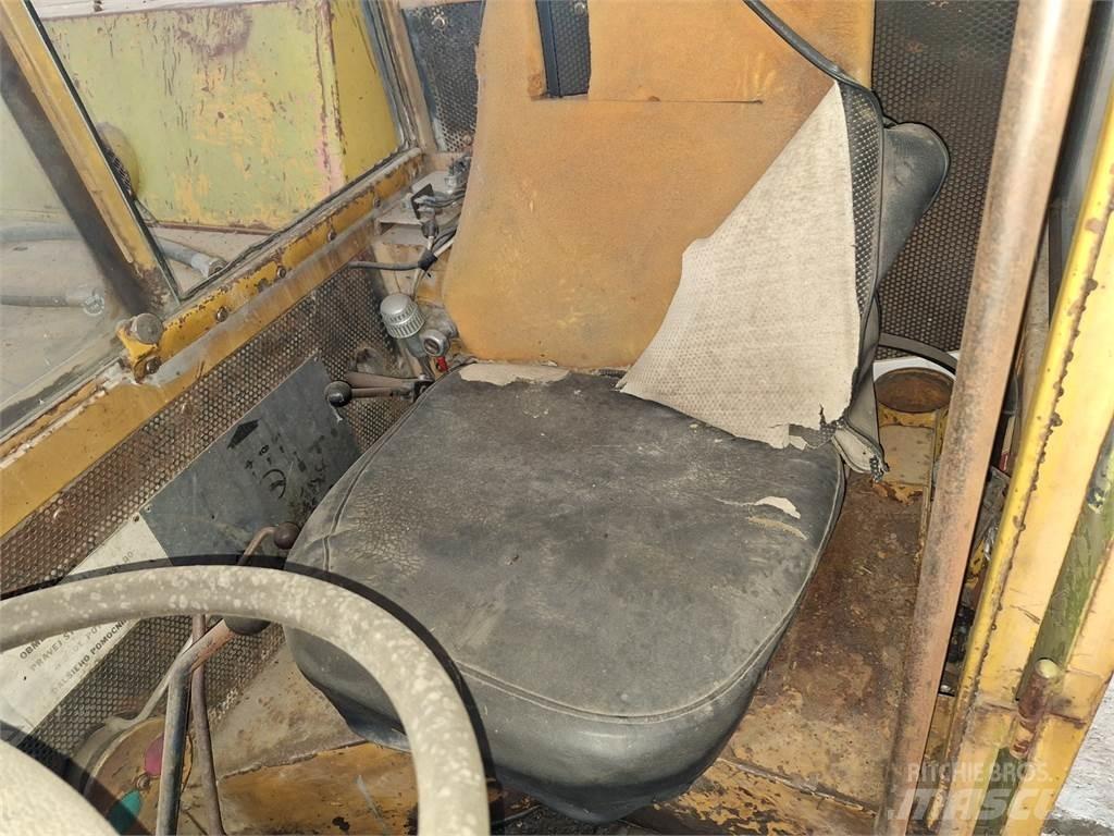 ZTS DH 112 4X4 Sonstige Baumaschinen