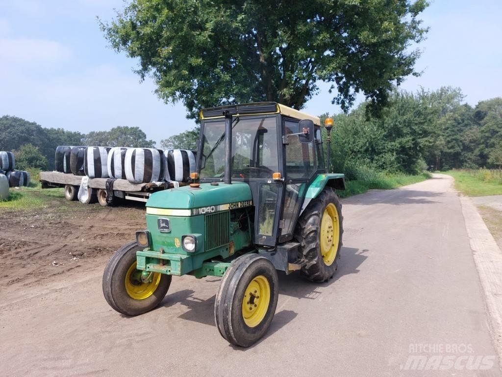 John Deere 1040 Traktoren