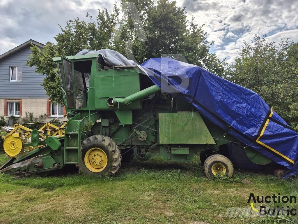 John Deere 935 Mähdrescher