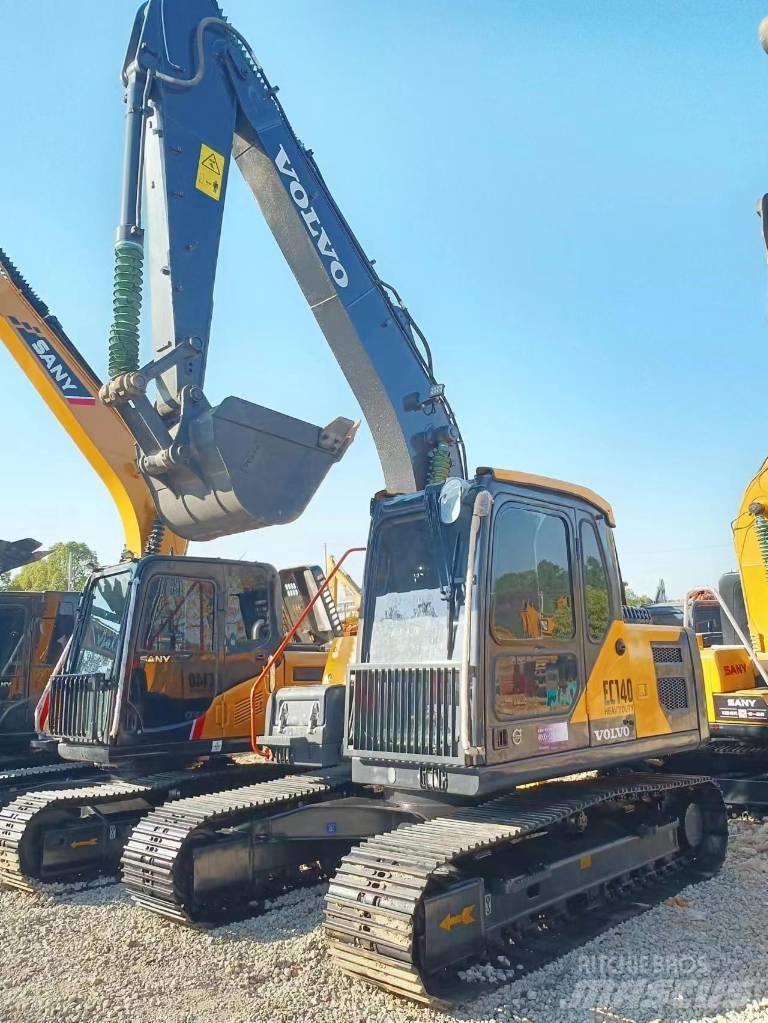 Volvo EC 140 Midibagger  7t - 12t