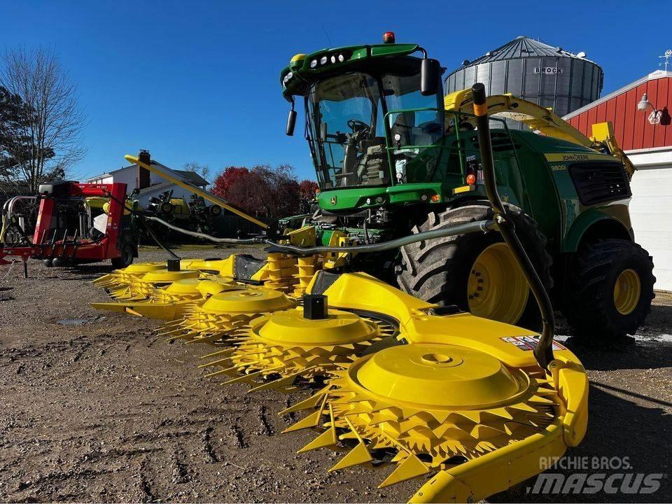 John Deere 772 Sonstige Grünlandgeräte