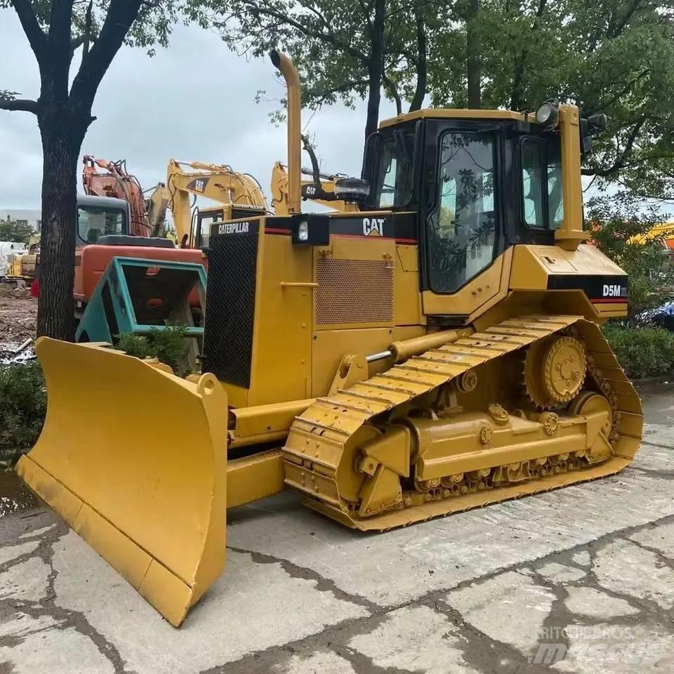 CAT D 5 M XL Bulldozer