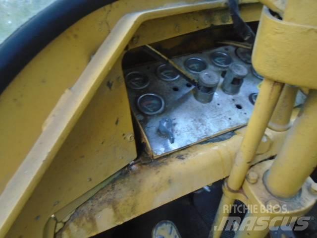 CAT 966 Radlader