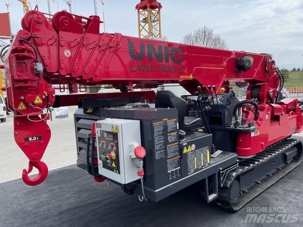 Unic URW-806-3 Raupenkrane