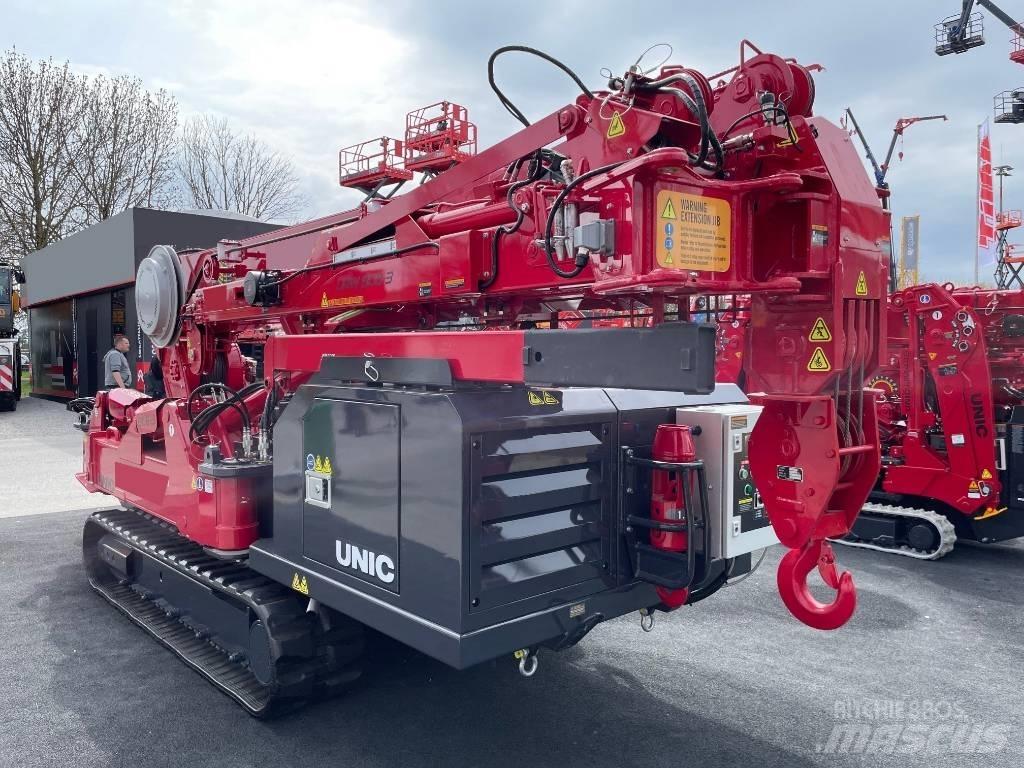 Unic URW-806-3 Raupenkrane
