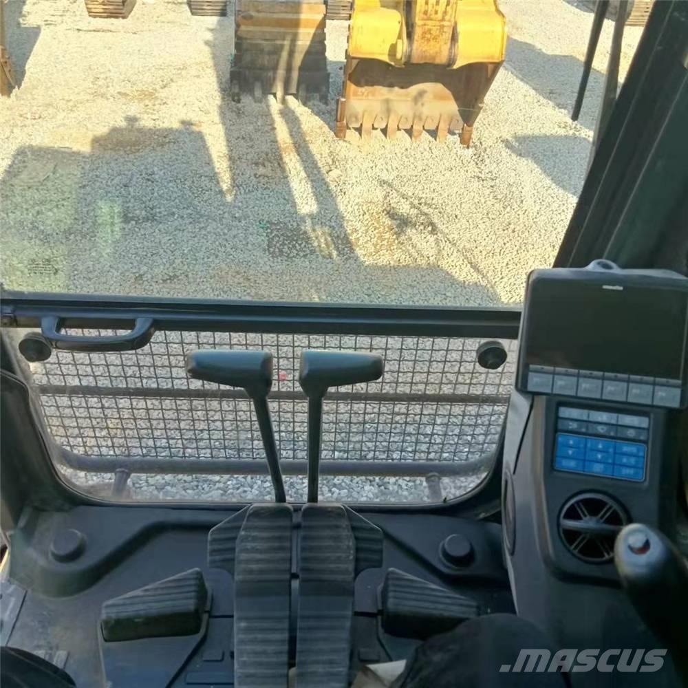 Komatsu PC450-8 Raupenbagger
