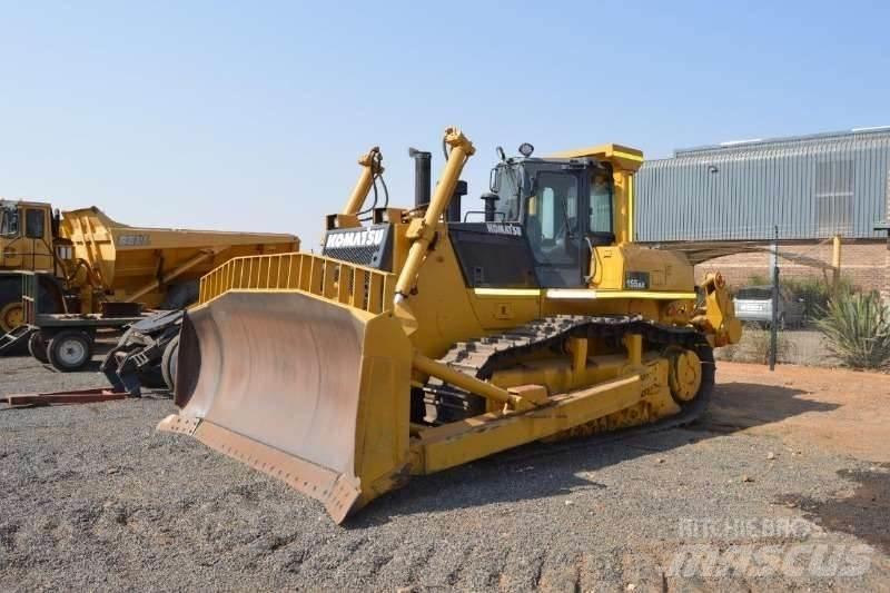Komatsu D155-5 Bulldozer