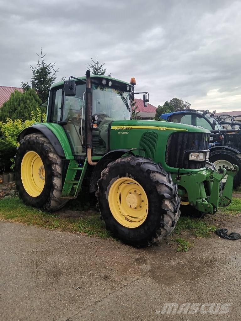 John Deere 6820 6820 Traktoren