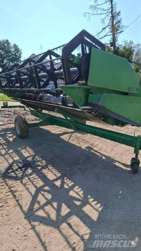 John Deere 2256 Mähdrescher