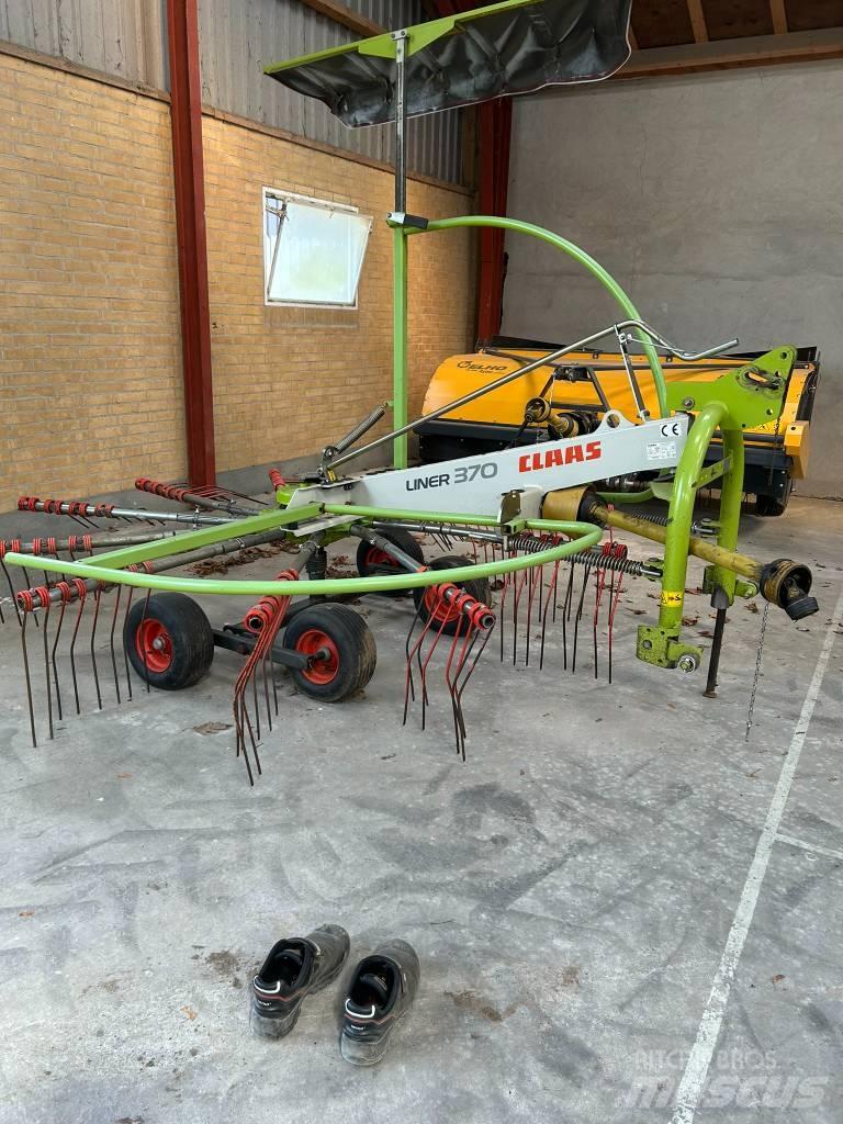 CLAAS Liner 370 Kreiselheuer/-wender
