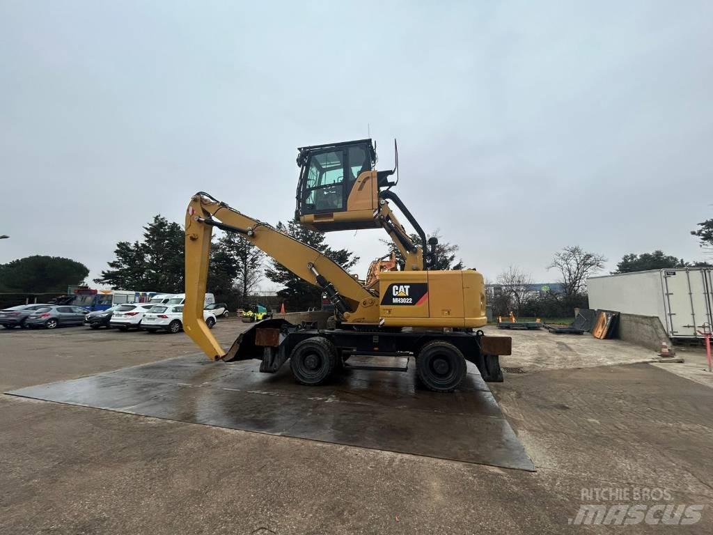CAT MH3022 Mobilbagger