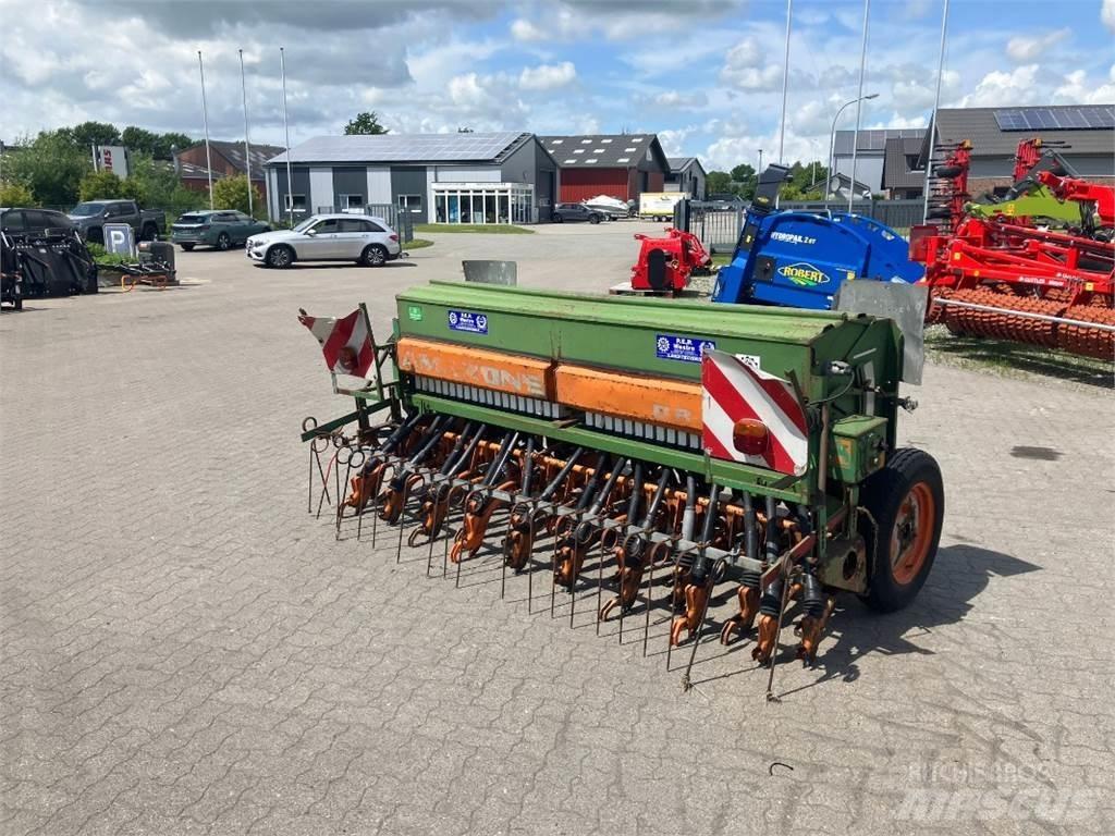 Amazone D8 / 30 E Drillmaschinen
