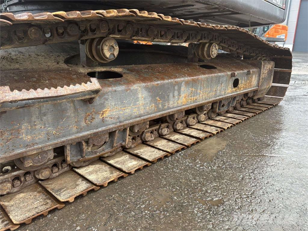 Volvo EC240 CL Raupenbagger