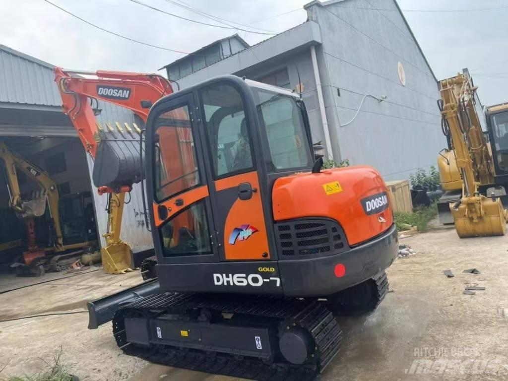 Doosan DH 60 Minibagger < 7t