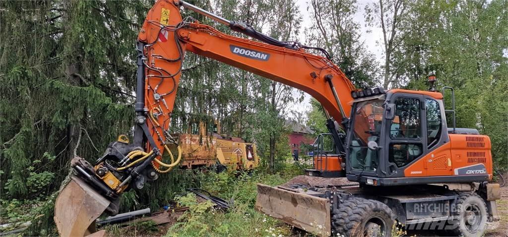 Doosan DX170W Mobilbagger