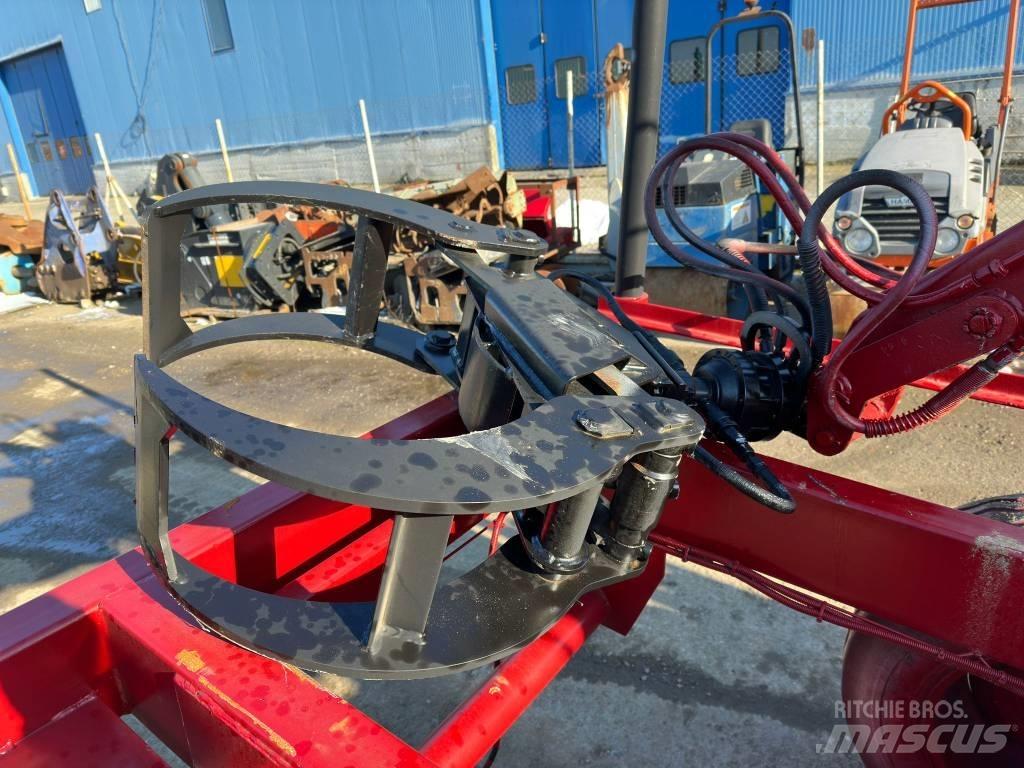 Fliegl Twin Axle Holzanhänger
