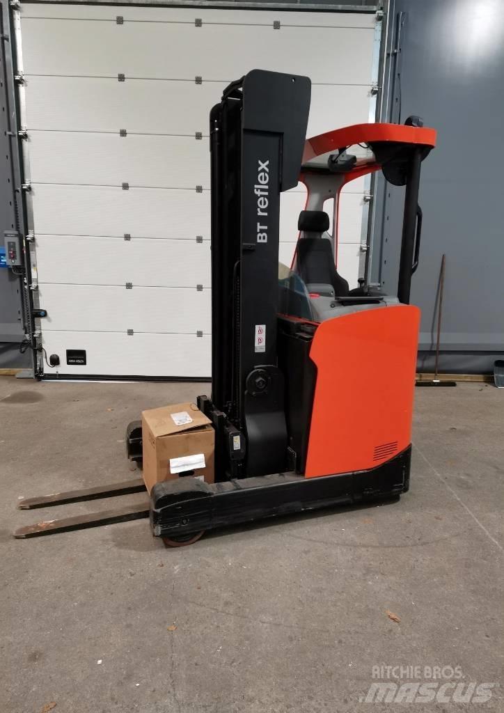 Toyota RRE160H Schubmaststapler