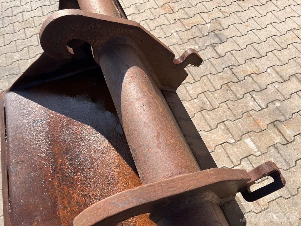 Beco CW40 Slotenbak Schaufeln