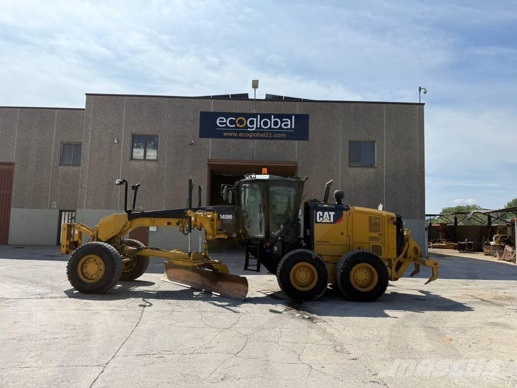 CAT 140 M 3 AWD Grader