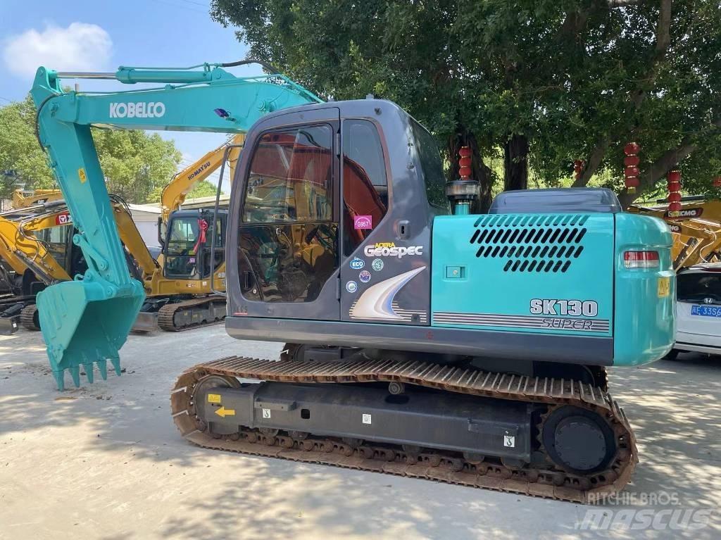 Kobelco SK130-8 Midibagger  7t - 12t