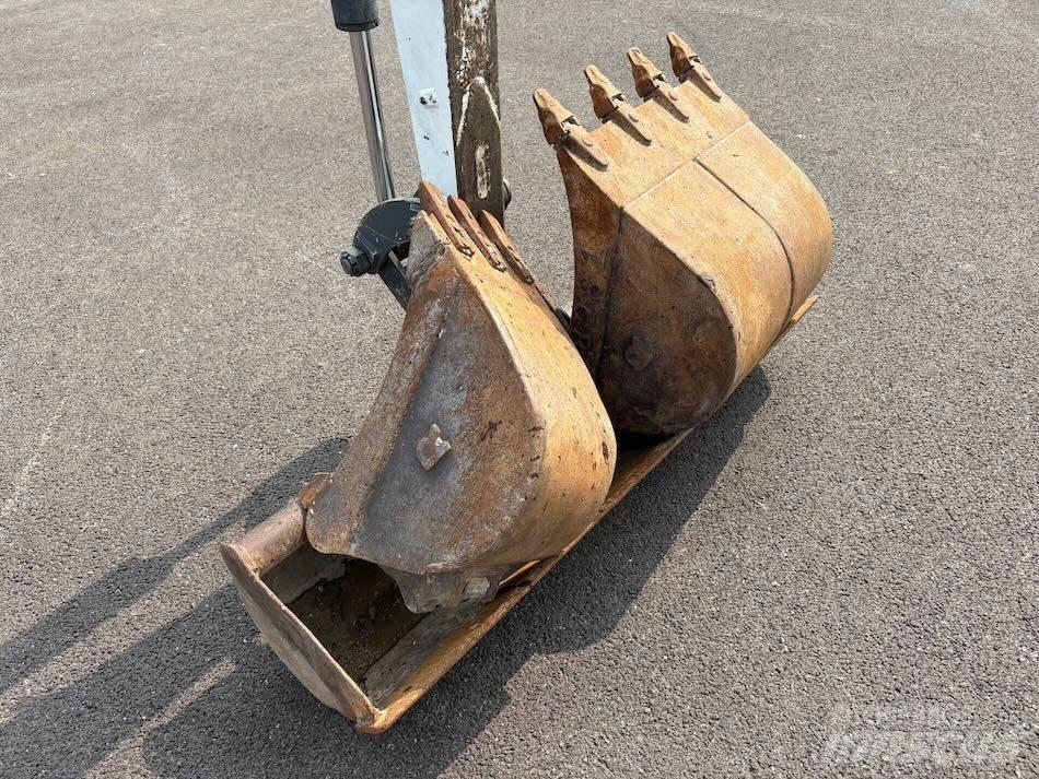 Neuson 38 Z 3 RD Minibagger < 7t