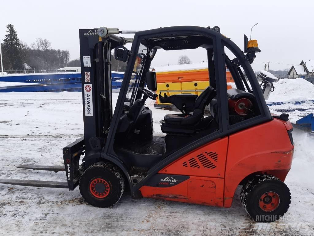 Linde H 25 T Gasstapler