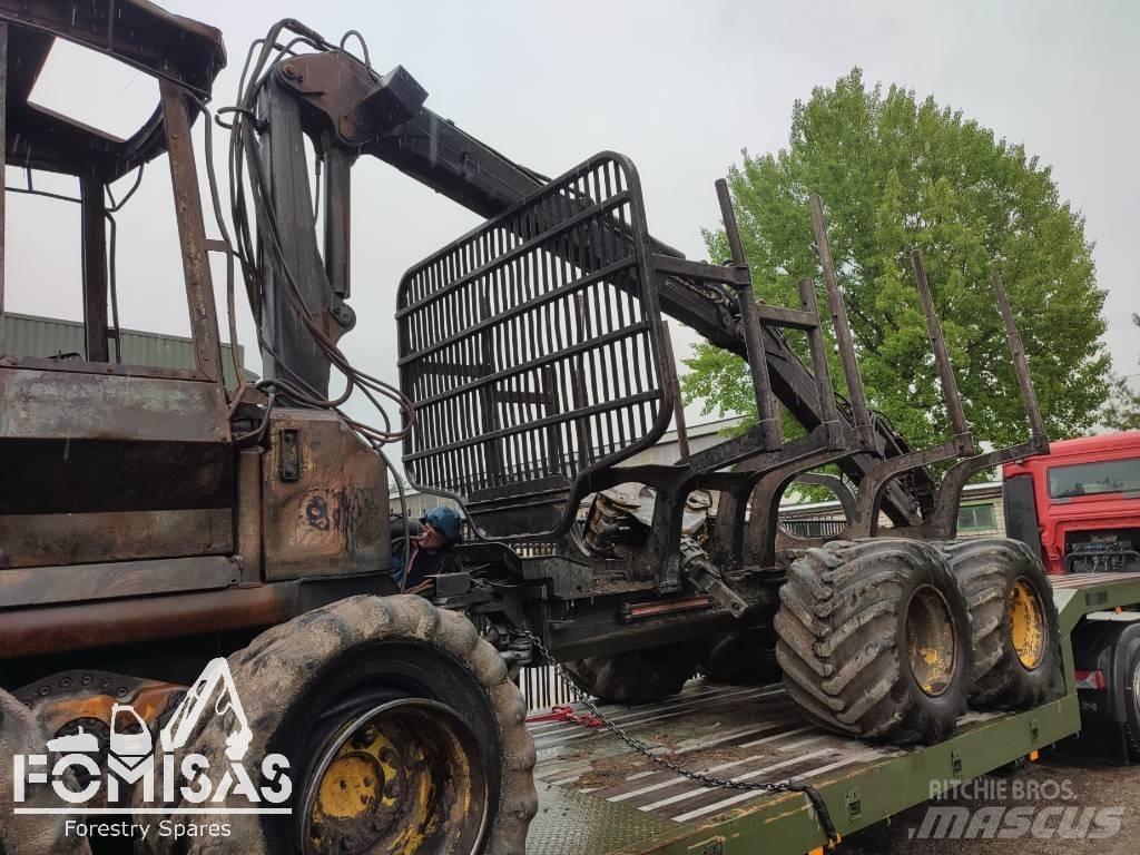 Timberjack 810B Chassis