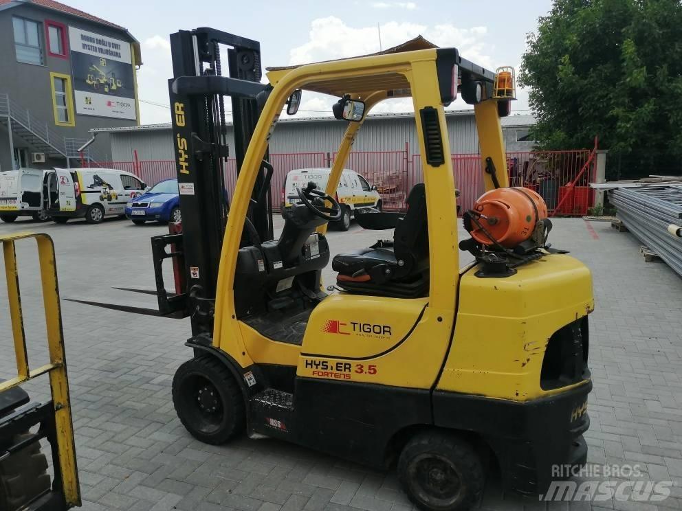 Hyster S 35 FT Gasstapler