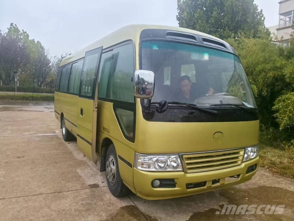 Toyota Coaster Überlandbusse