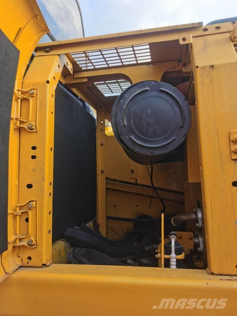 Komatsu PC 220-7 Raupenbagger