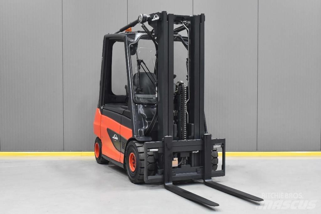 Linde E 30-01 Elektrostapler