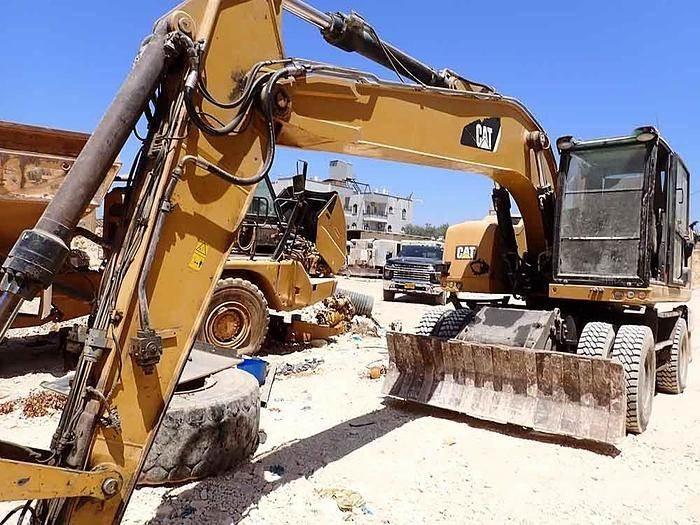 CAT M320F Spezialbagger