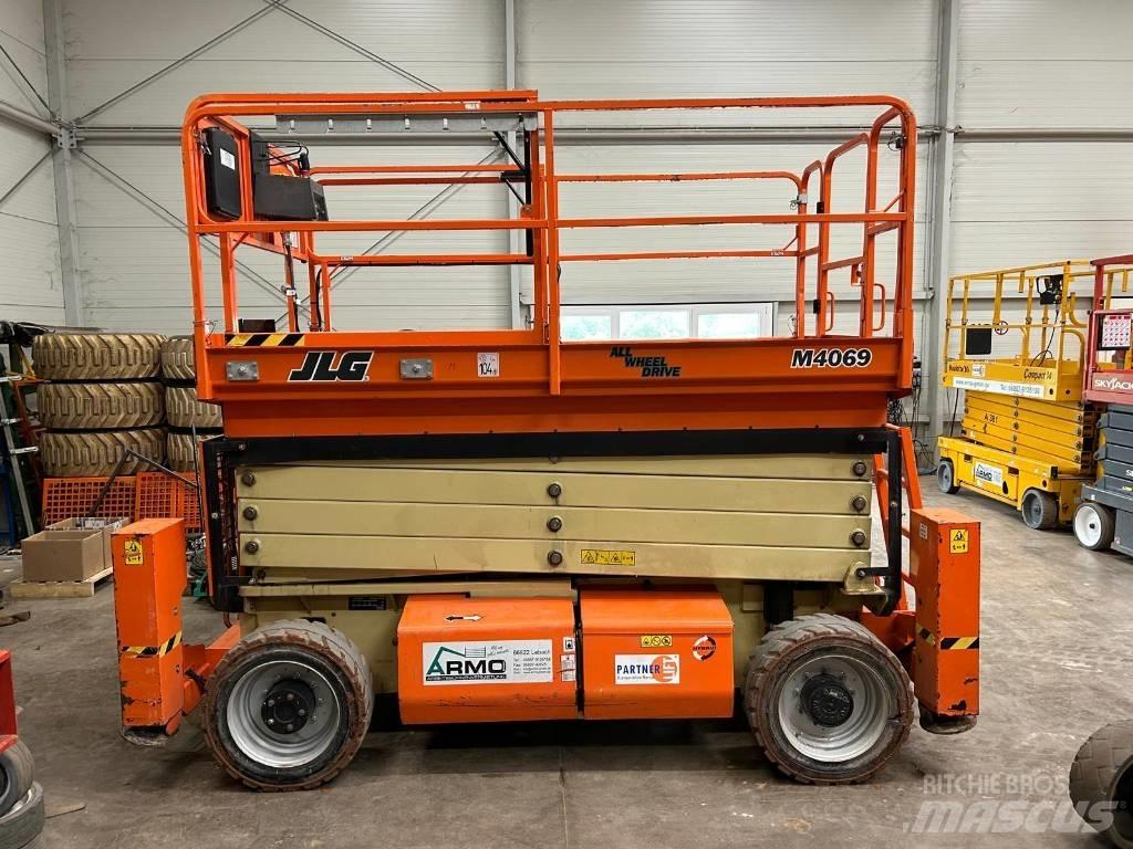 JLG M 4069 LE Scheren-Arbeitsbühnen