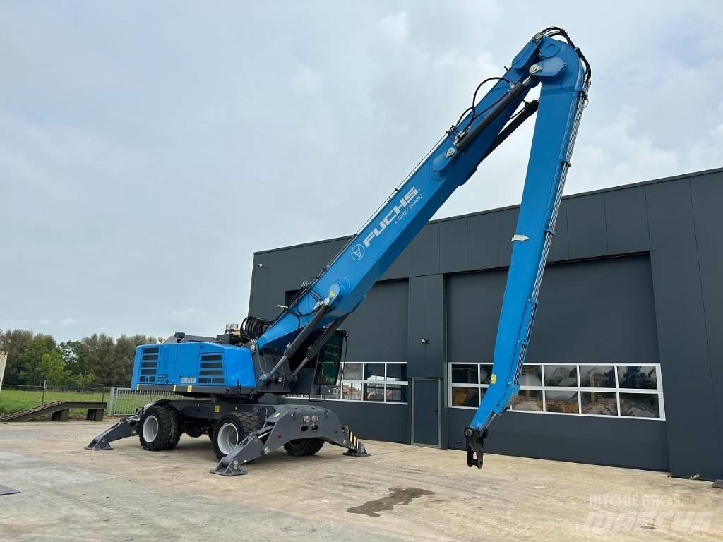 Fuchs MHL 360 F Materialumschlag