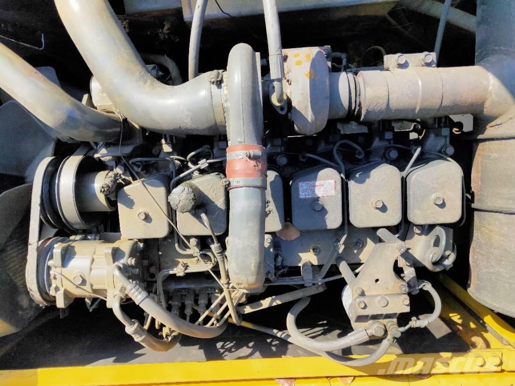 Komatsu PC200-6 Raupenbagger