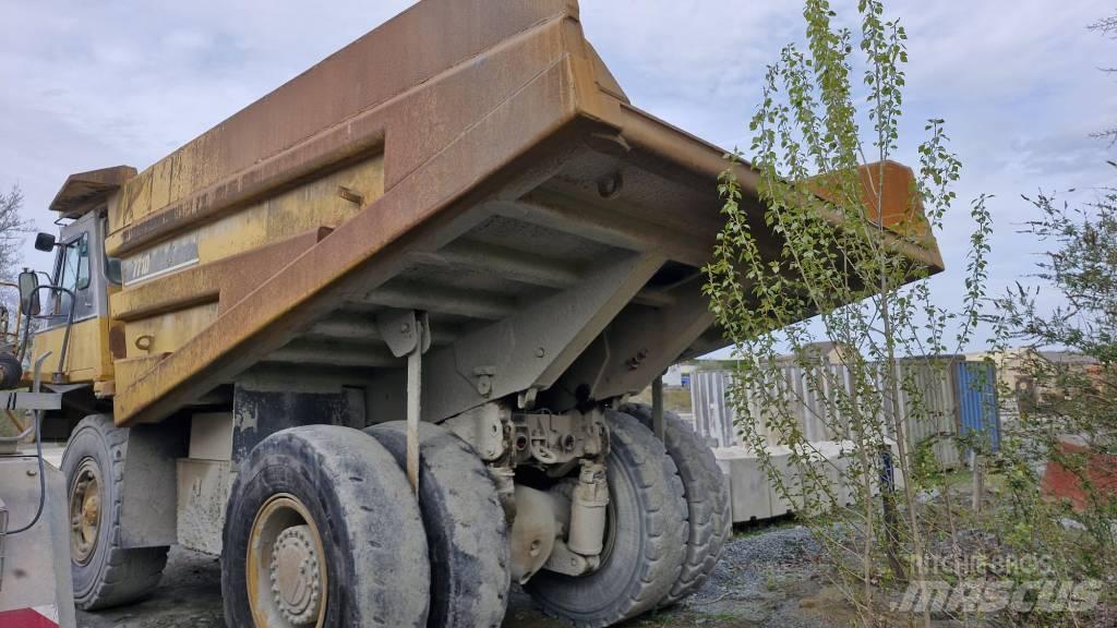 CAT 771D Dumper - Starr
