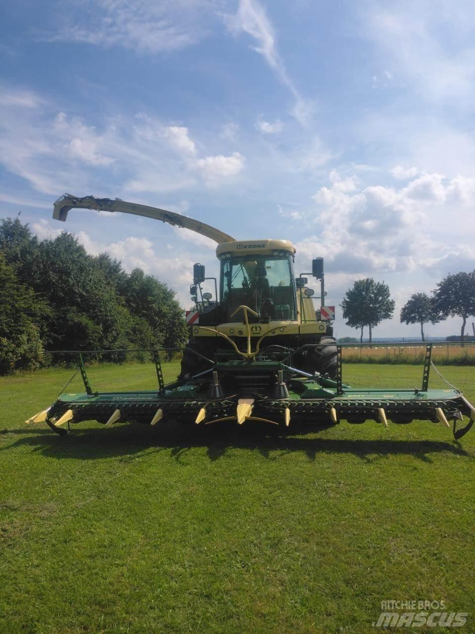 Krone Big X 700 Selbstfahrende Häcksler