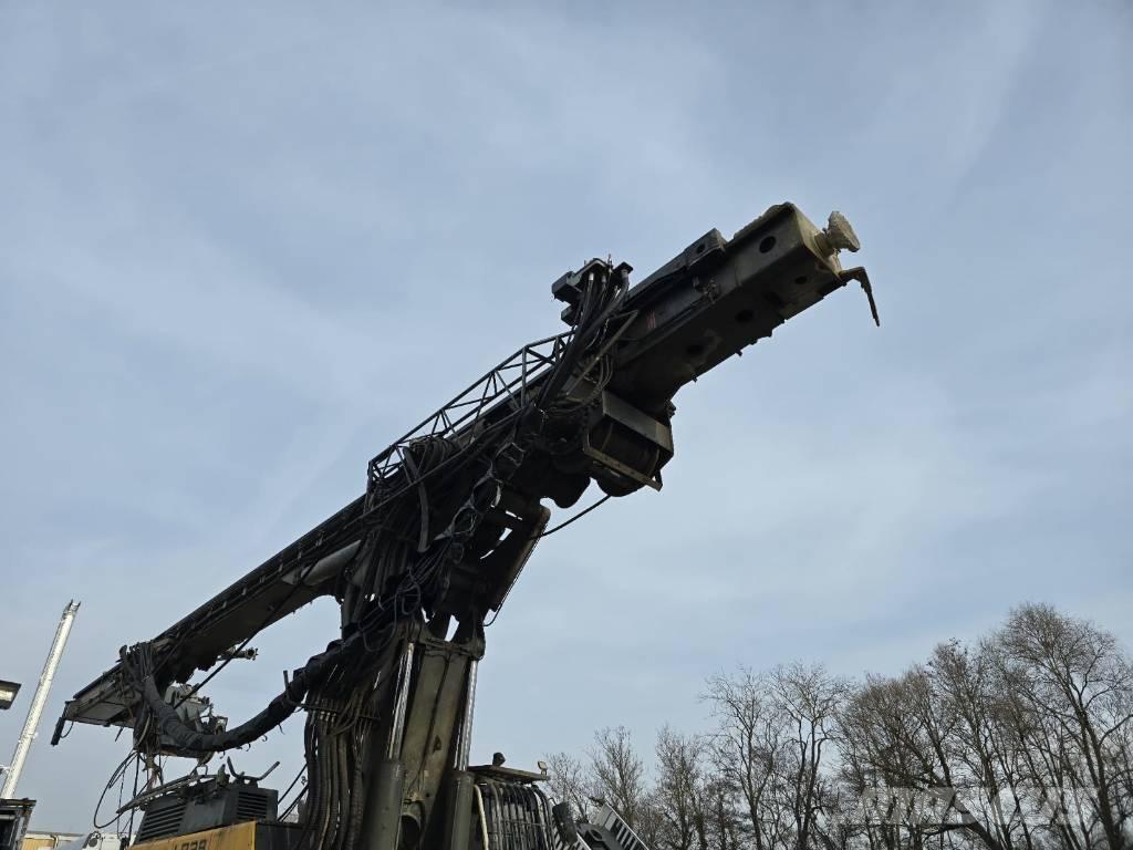 Liebherr LB 28 Rammen