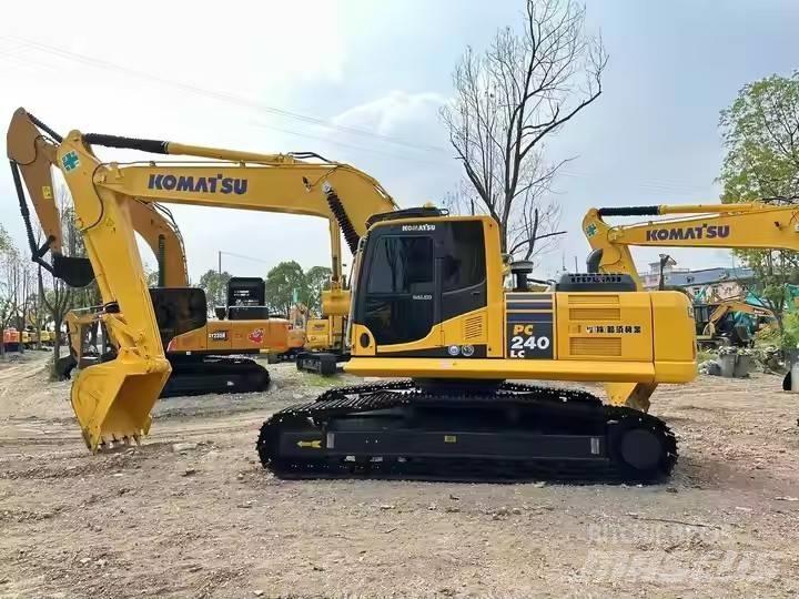 Komatsu PC240 Raupenbagger