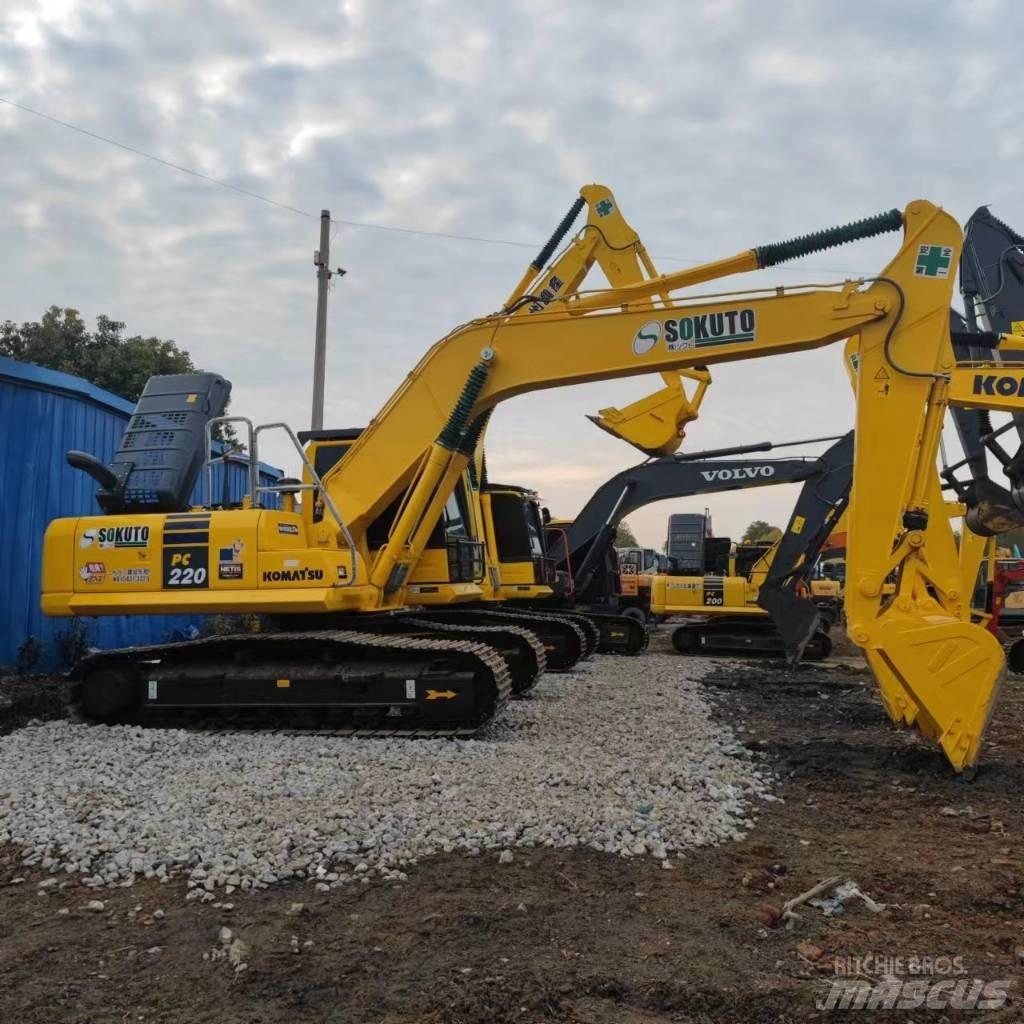 Komatsu PC 220-8 Raupenbagger
