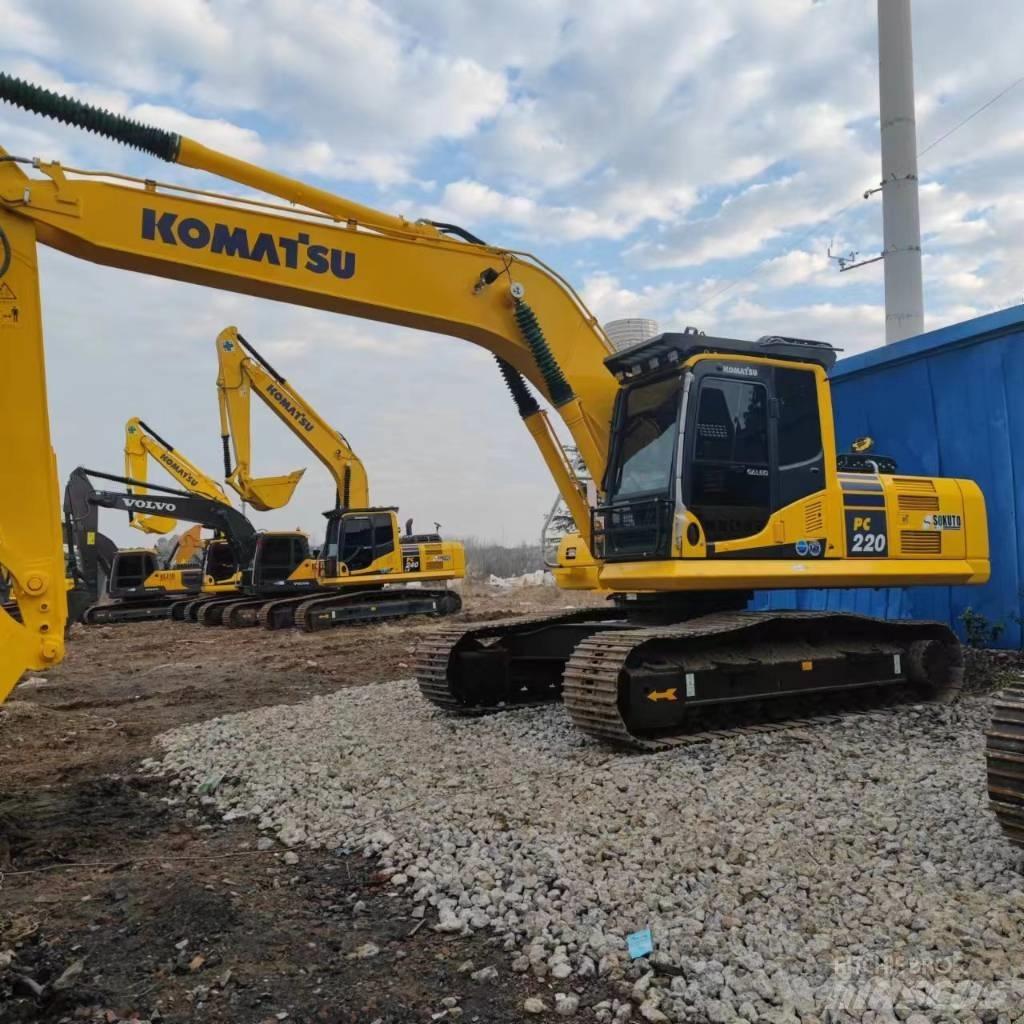 Komatsu PC 220-8 Raupenbagger