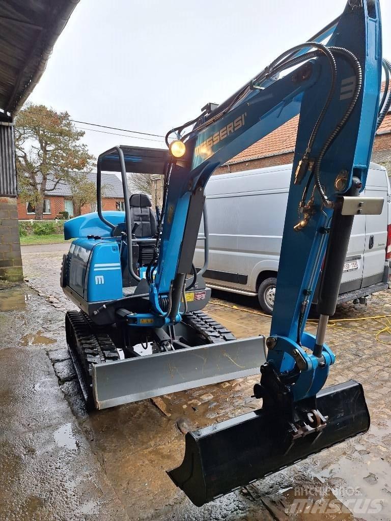Messersi M-35K Minibagger < 7t