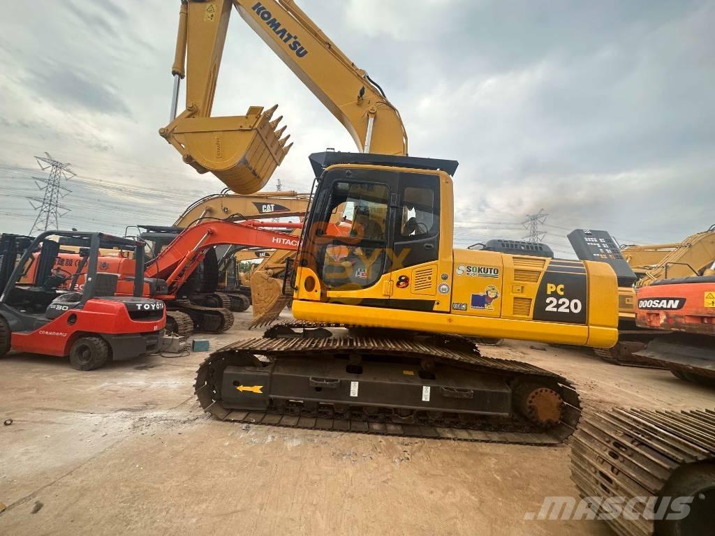 Komatsu PC 220-8 Raupenbagger
