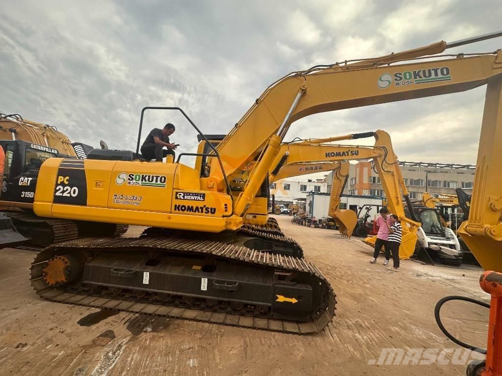 Komatsu PC 220-8 Raupenbagger