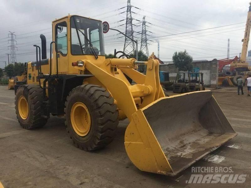 Komatsu WA 320 Baggerlader
