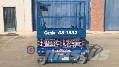 Genie GS 1932 Scheren-Arbeitsbühnen
