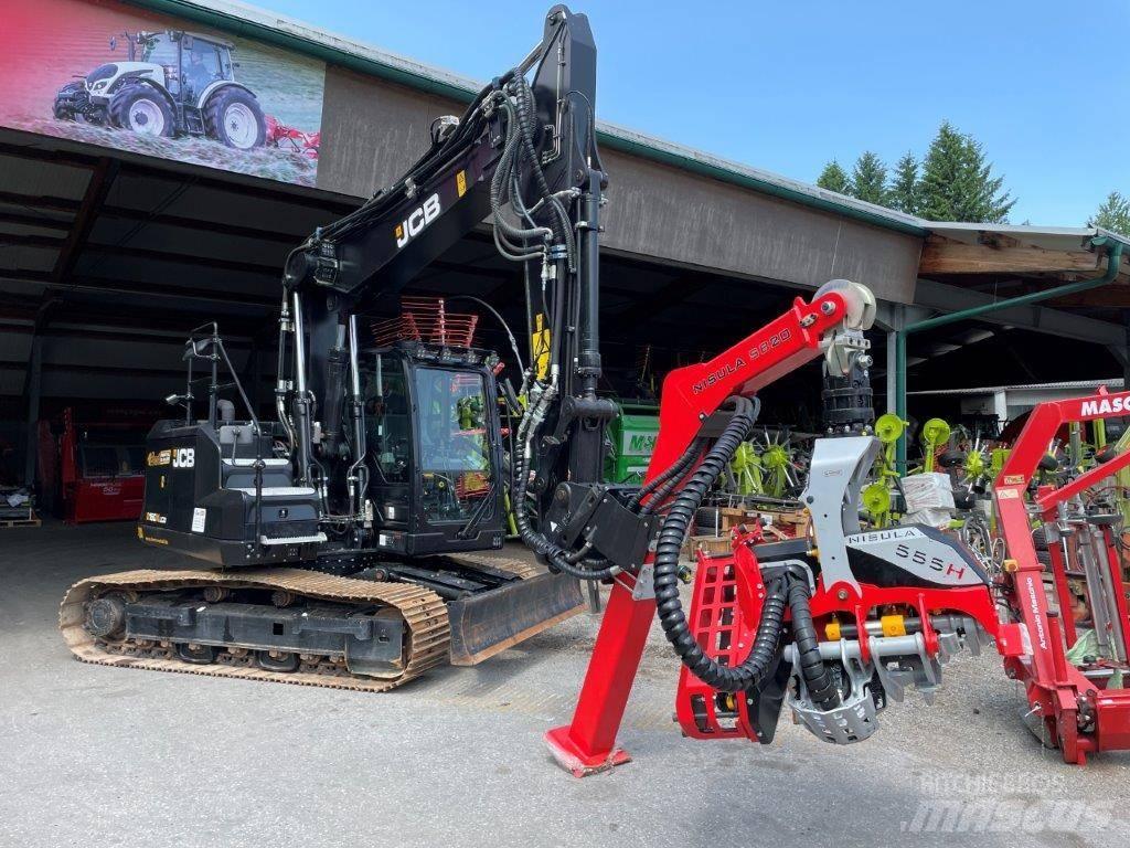 JCB 150X Harvester