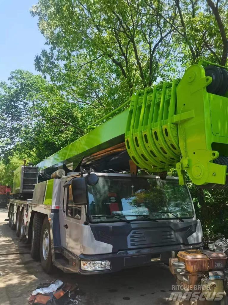 Zoomlion 220 All-Terrain-Krane